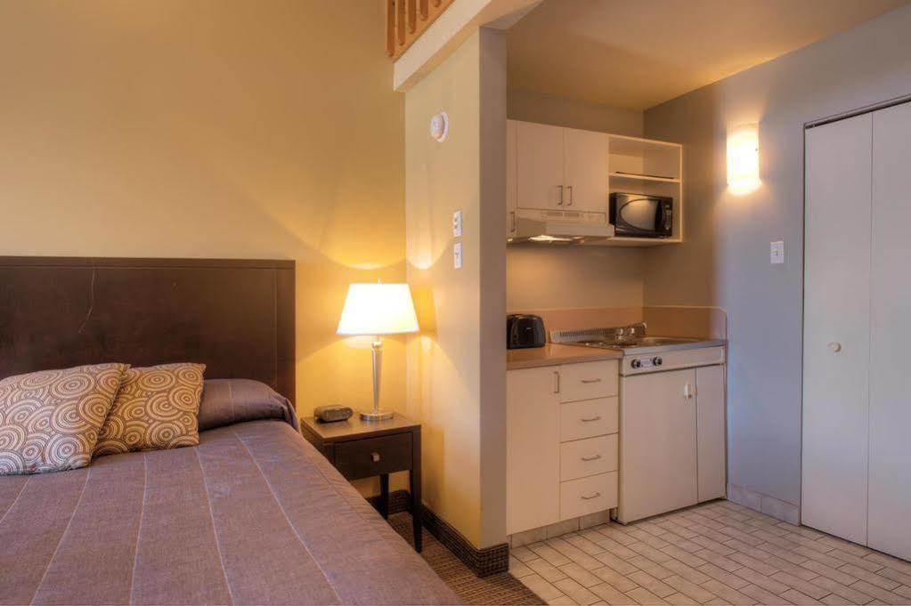 Hotel Vacances Tremblant Μοντ Τρεμπλάν Εξωτερικό φωτογραφία