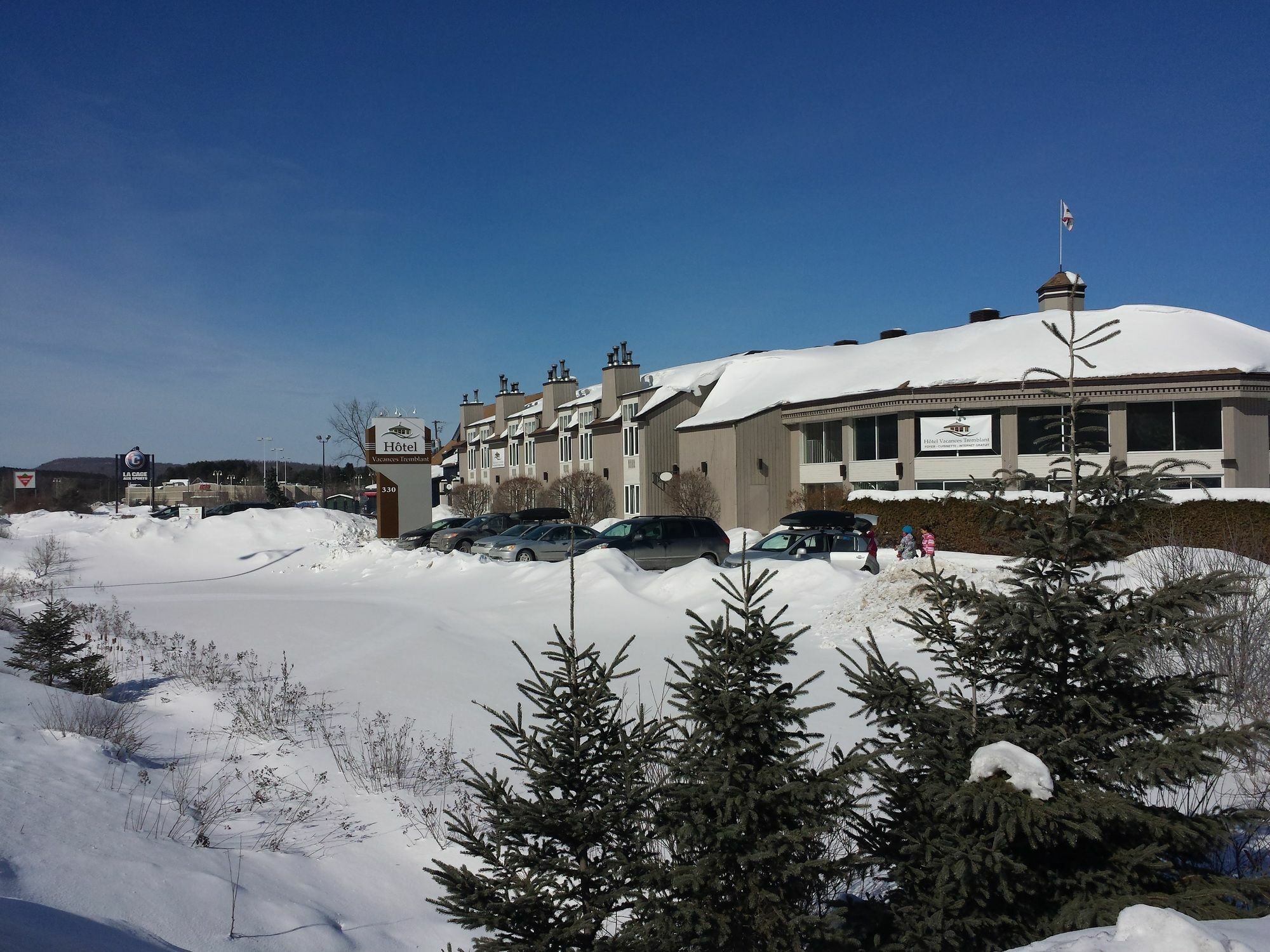 Hotel Vacances Tremblant Μοντ Τρεμπλάν Εξωτερικό φωτογραφία