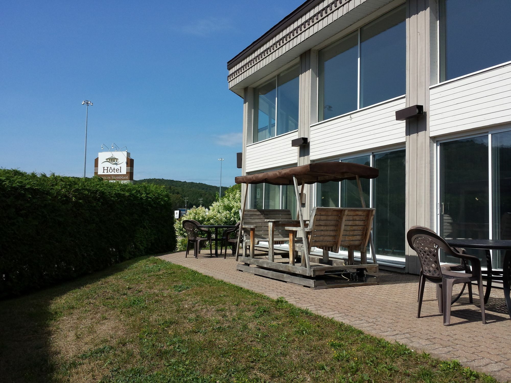 Hotel Vacances Tremblant Μοντ Τρεμπλάν Εξωτερικό φωτογραφία